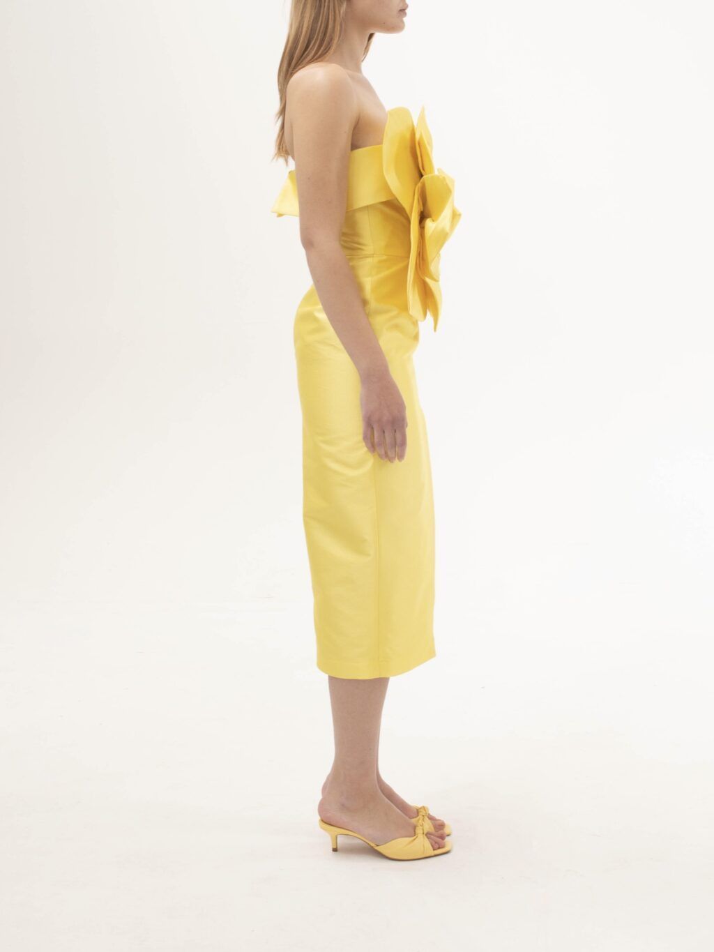 Midi Dress With Flower Detail in Yellow